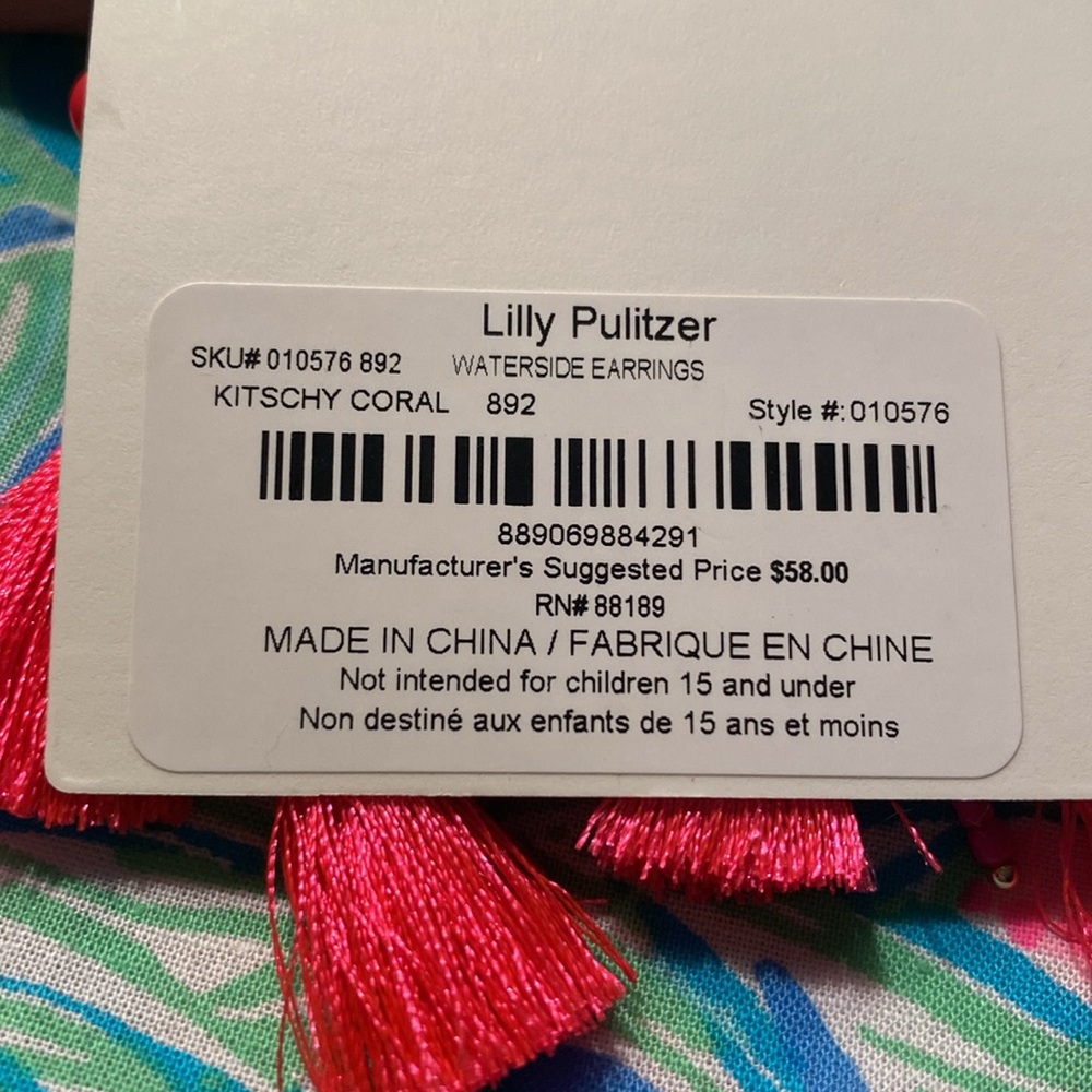 Lilly Pulitzer waterside earrings Kitschy Coral - Picture 6 of 9